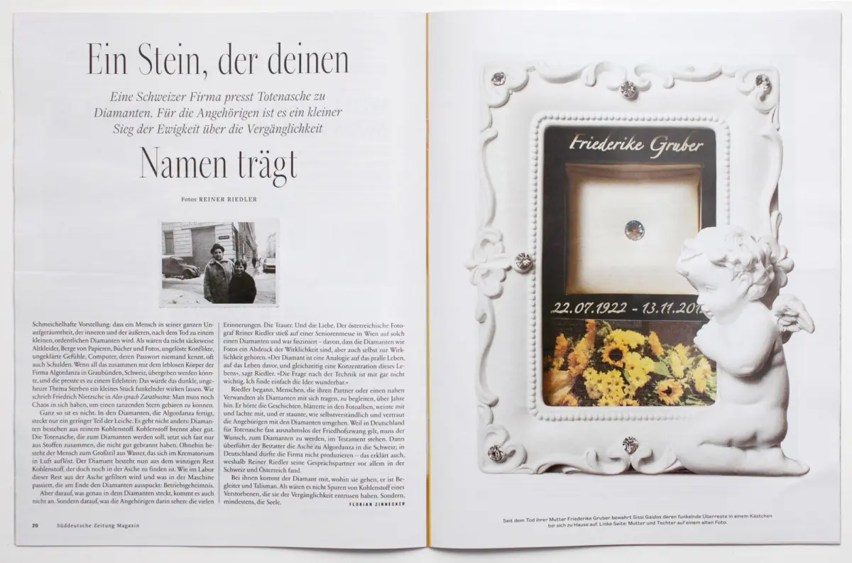Two-page magazine spread on cremation diamonds; left shows German article, right shows ornate frame with a diamond display labeled 'Friederike'.