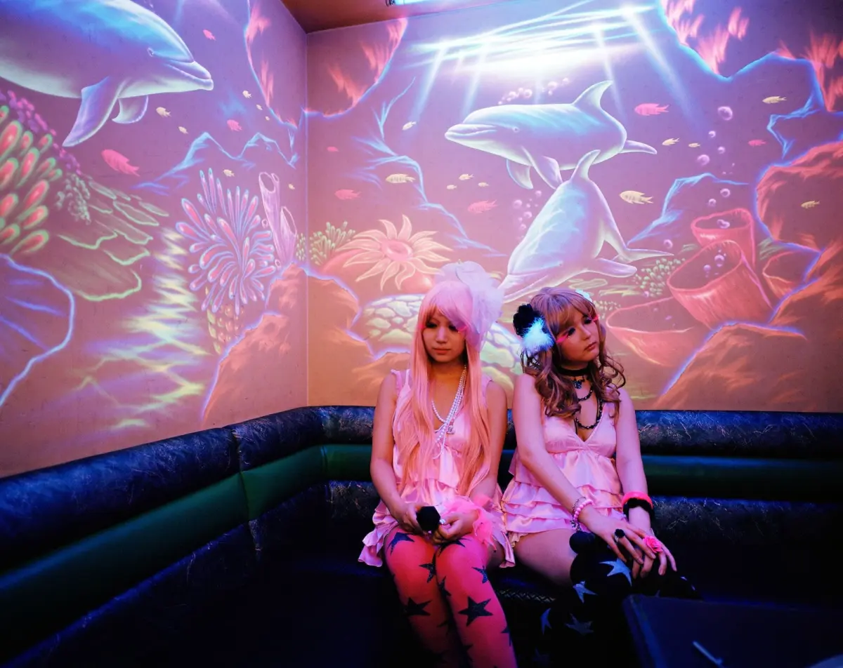 Karaoke Kan Karaoke Club, Tokyo, Japan, 2009