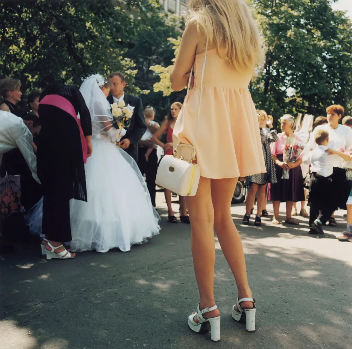 Bridal couple in front of the church in Odessa