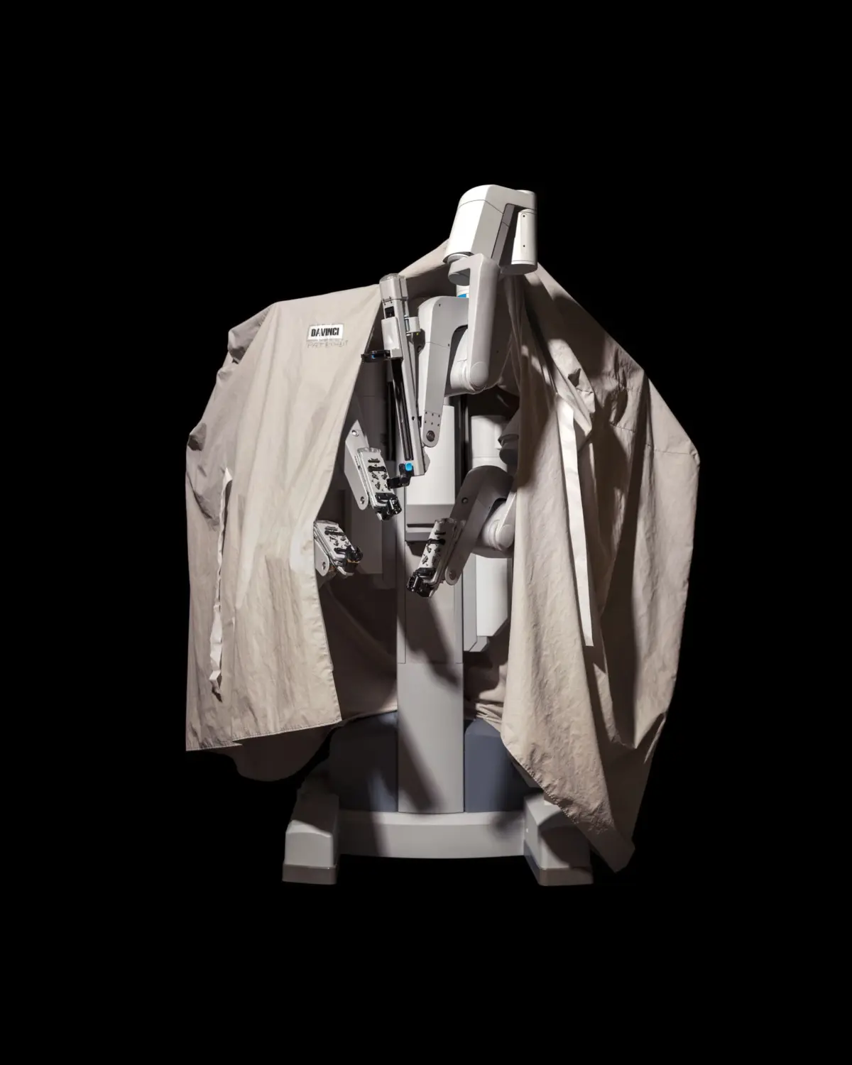 Da Vinci® Surgical System for prostate cancer surgery by the company Intuitive Surgical. This system is designed to facilitate minimal invasive surgery for prostatatectomies, cardiac valve repair and gynecological surgery. Urology Department at Hospital of the Sisters of Charity, Linz, Austria.